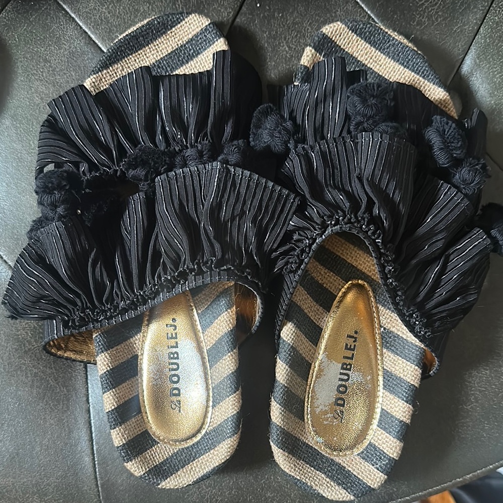 Women's Black Sandals